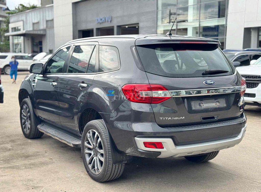 Ford Everest 2019 Titanium 2.0L 4x4 AT - 88000 km. Mua bán Ô tô tại Quận Tân Bình Tp Hồ Chí Minh được đăng bởi ANH KIET AUTO hình 4