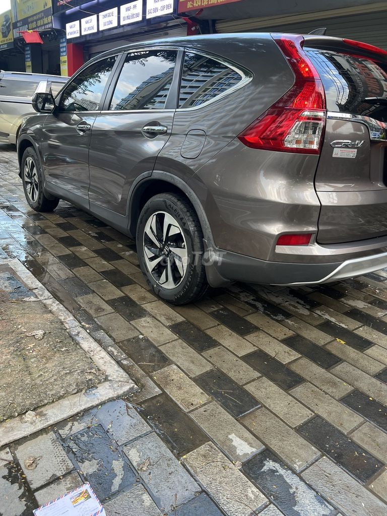 Honda CR V 2017 2.4 AT - TG - 17000 km. Mua bán Ô tô tại Quận Ba Đình Hà Nội được đăng bởi Vũ Danh Hoàng hình 4