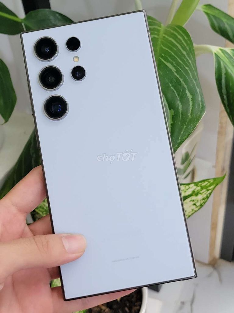 Samsung Galaxy S24 Ultra 256GB Trắng. Mua bán Điện thoại tại Quận 8 Tp Hồ Chí Minh được đăng bởi Quỳnh Anh hình 1