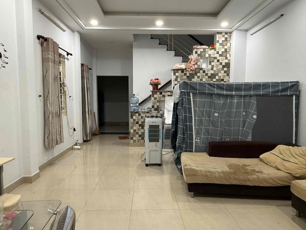 Cho Thuê Nhà Nguyên Căn 124M2