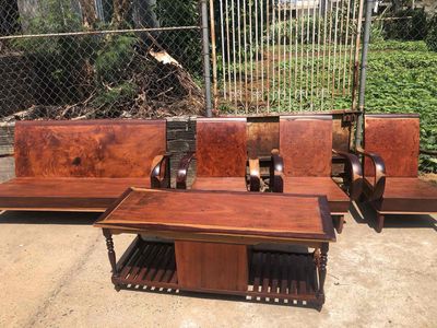 bộ salon hộp xưa tựa lưng gỗ củ bông băng dài 5 mo. Mua bán Bàn ghế tại Thành phố Buôn Ma Thuột Đắk Lắk được đăng bởi le minh loc