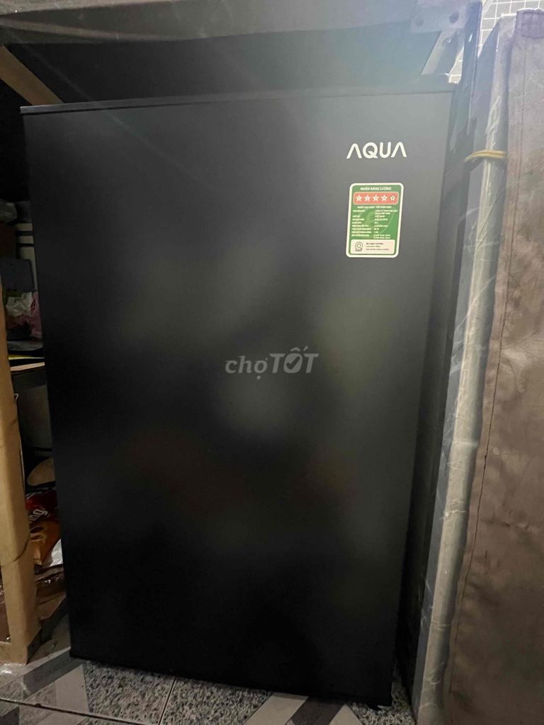 thanh lý tủ lạnh aqua 90l bh chính hãng 30/10/27. Mua bán Tủ lạnh tại Huyện Nhơn Trạch Đồng Nai được đăng bởi Công Viên Quách hình 1