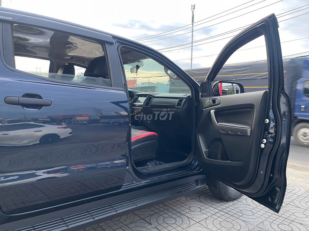 Ford Ranger 2021 XLS 2.2L 4x2 MT - đẹp keng. Mua bán Ô tô tại Huyện Tân Phú Đồng Nai được đăng bởi Salon AUTO THÀNH TRUNG Đồng Nai hình 9