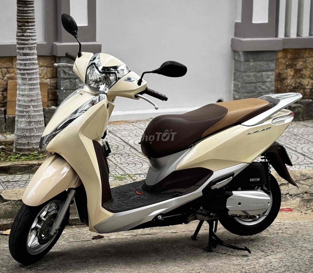 Lead 2019 khoá smartkey đời mới nguyên rin bs 43 .. Mua bán Xe máy tại Quận Hải Châu Đà Nẵng được đăng bởi T Lâm hình 5