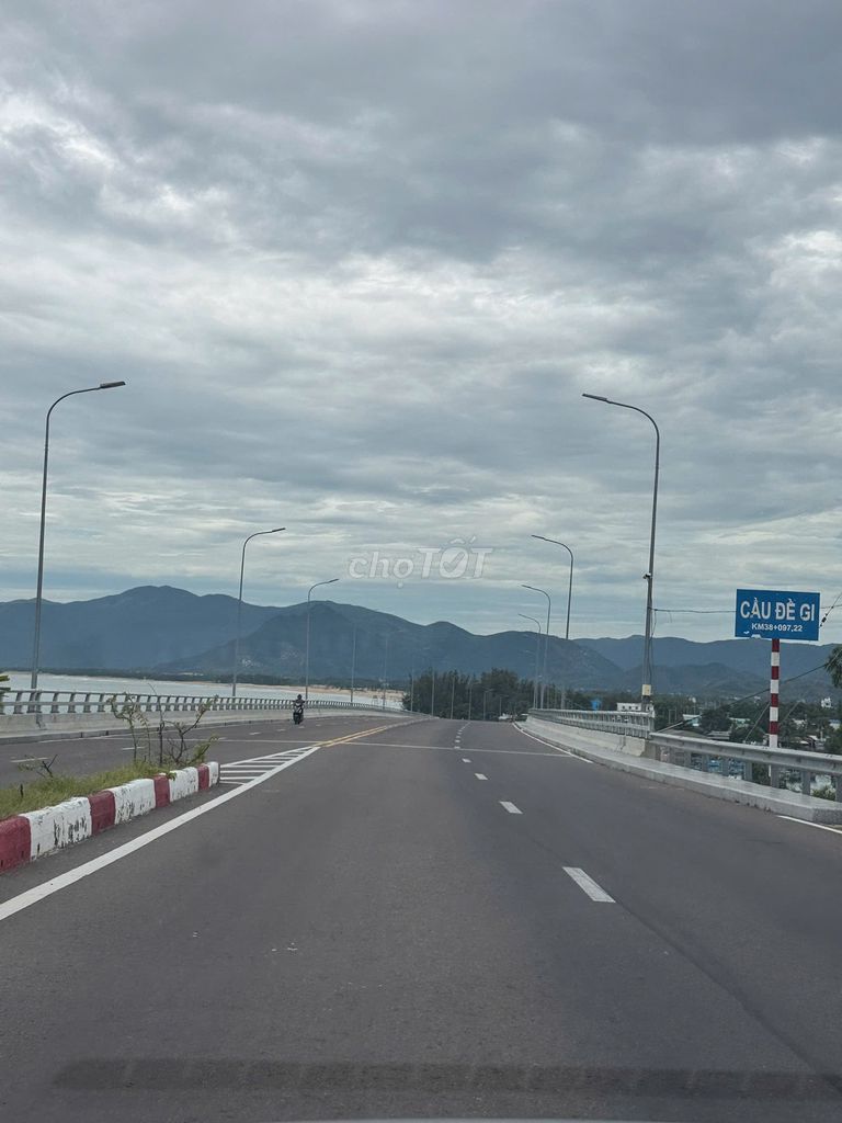 Chính chủ bán lô mt kdt degi - cát khánh, ngay chợ đồng lâm. khu tdtt Chính chủ bán lô mt kdt degi - cát khánh, ngay chợ đồng lâm. khu tdtt