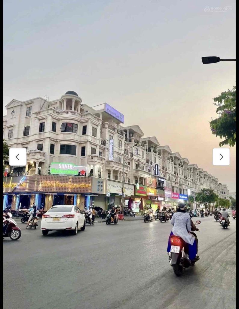 37 tỷ Góc 2 mặt tiền Khu Cityland Park Hills