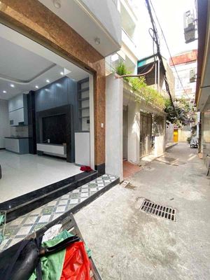 SIÊU HIẾM,NHÀ KHƯƠNG ĐÌNH 6TẦNG THANG MÁY MỚI KOONG 8,2TỶ CÓ TL. Mua bán nhà ở tại Quận Thanh Xuân Hà Nội được đăng bởi Hồ Thị Hiền