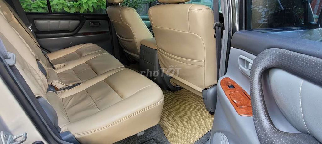 Toyota Land Cruiser LC100 Vàng cát Số sàn. Mua bán Ô tô tại Thành phố Thủ Đức Tp Hồ Chí Minh được đăng bởi Xuân Khánh  hình 4
