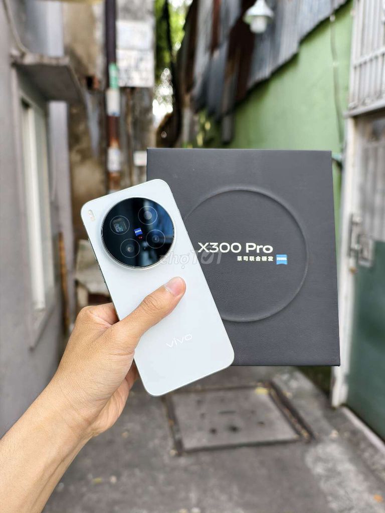 Vivo X300 Pro Xanh 16/512 fullbox nd sạc 16 lần. Mua bán Điện thoại tại Quận Gò Vấp Tp Hồ Chí Minh được đăng bởi Thanh Tri hình 1
