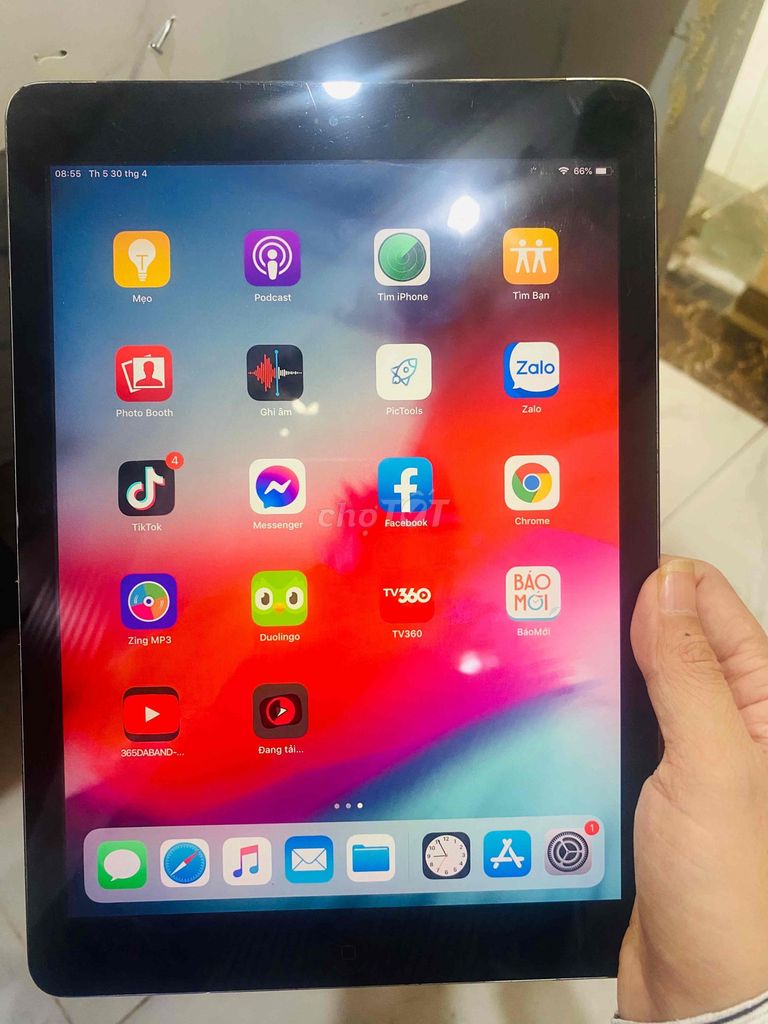 Apple iPad Air Đen full wifi 4g ko lỗi lầm. Mua bán Máy tính bảng tại Quận Nam Từ Liêm Hà Nội được đăng bởi ngọc ngọc  hình 1