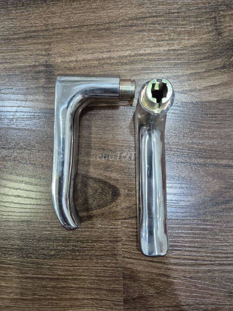 Thanh lý tay nắm cửa. Mua bán Nội thất, đồ gia dụng khác tại Quận Bắc Từ Liêm Hà Nội được đăng bởi Kiên hình 1