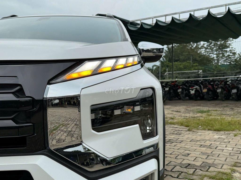 Mitsubishi Xpander Cross 1.5 AT 2025-6800km. Mua bán Ô tô tại Thành phố Thủ Đức Tp Hồ Chí Minh được đăng bởi Đức Anh Đỗ hình 5