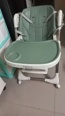 Ghế ăn dặm cho bé hãng CHILUX - Mới- Đẹp-Tốt. Mua bán Mẹ và bé tại Quận 7 Tp Hồ Chí Minh được đăng bởi Ms Quế