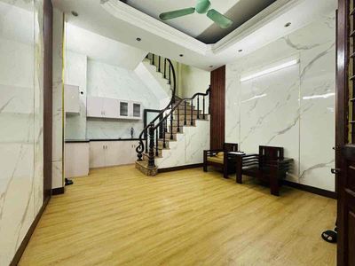 Bán Nhà riêng mặt tiền 4m, 27m2,4 tầng,sát oto tại phố Hồng Mai. Mua bán nhà ở tại Quận Hai Bà Trưng Hà Nội được đăng bởi Trần Dương