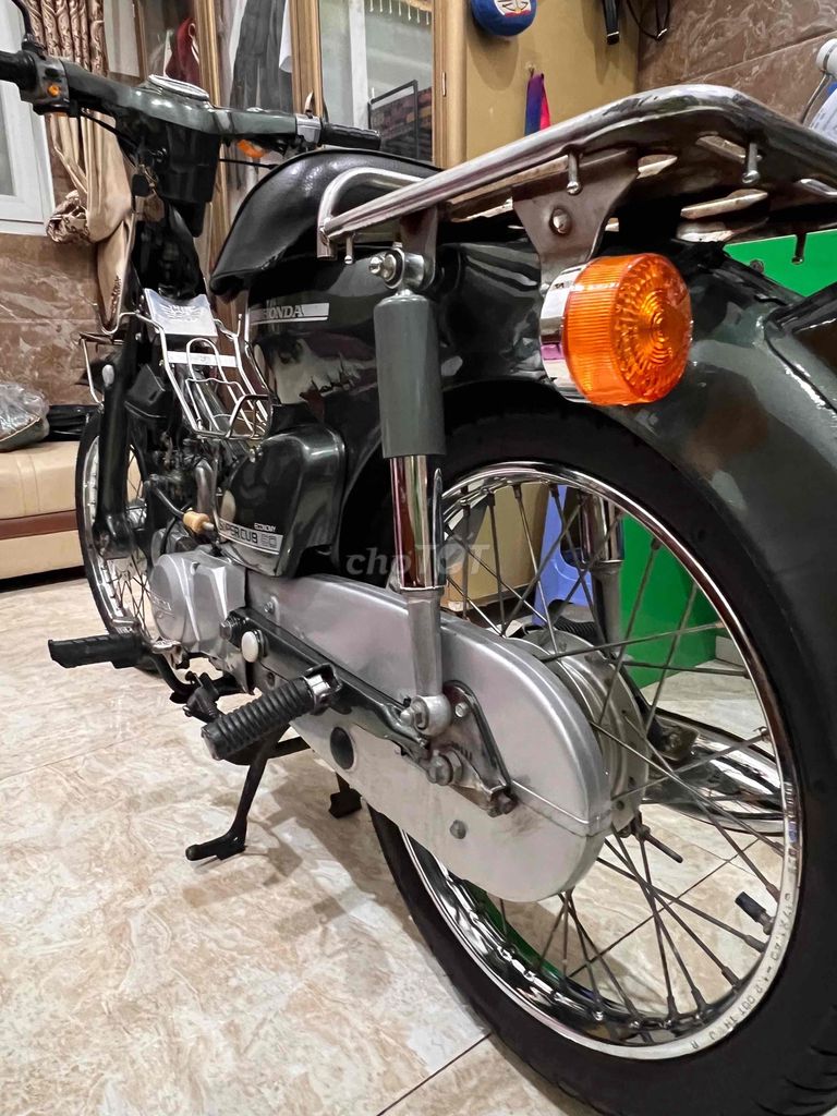 Để chật nhà nên bán. Mua bán Xe máy tại Thị xã Bến Cát Bình Dương được đăng bởi Nguyễn Trọng Hùng hình 4