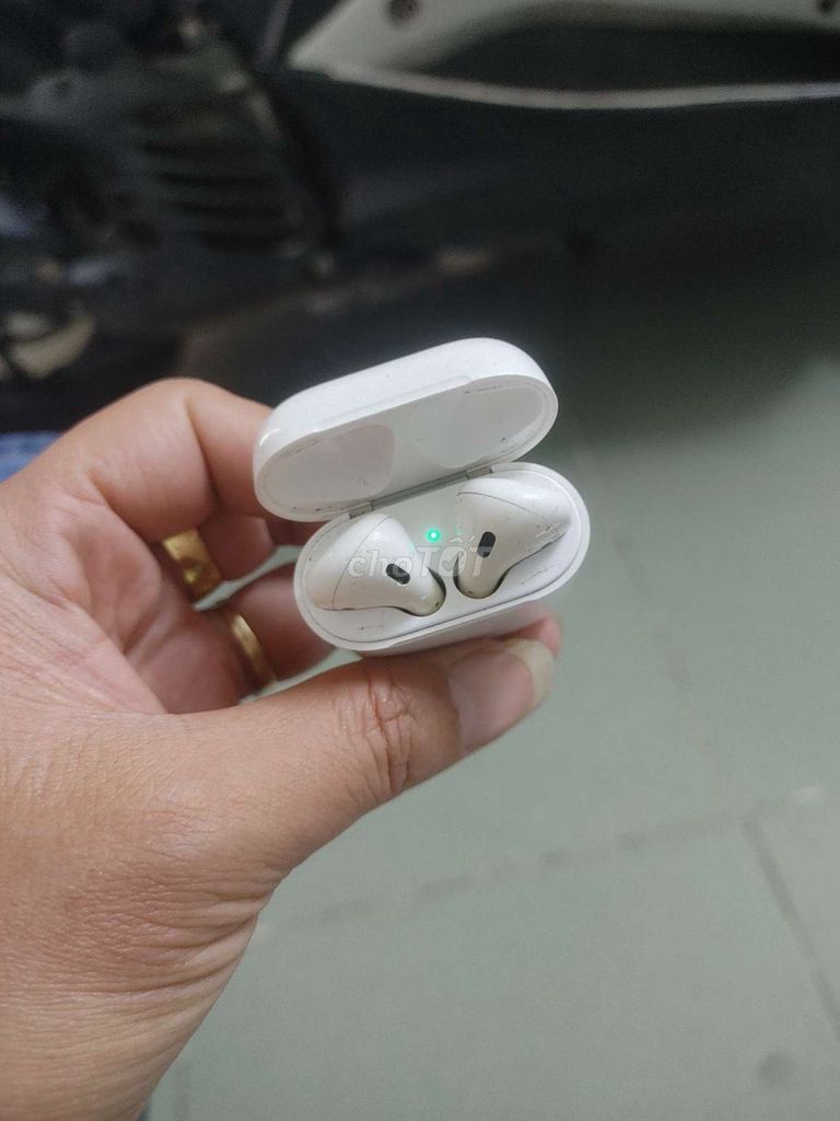 Tai nghe Apple AirPods 1 Chai pin. Mua bán Tivi, Âm thanh tại Quận Tân Phú Tp Hồ Chí Minh được đăng bởi Trịnh Huy hình 1