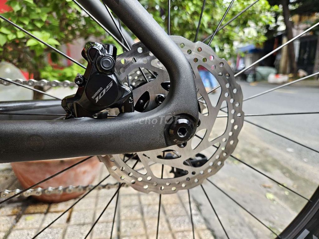 Xe đạp Java Fuoco Disc 2024 Carbon xám mờ. Mua bán Xe đạp tại Quận Tân Phú Tp Hồ Chí Minh được đăng bởi Minh Đan hình 7