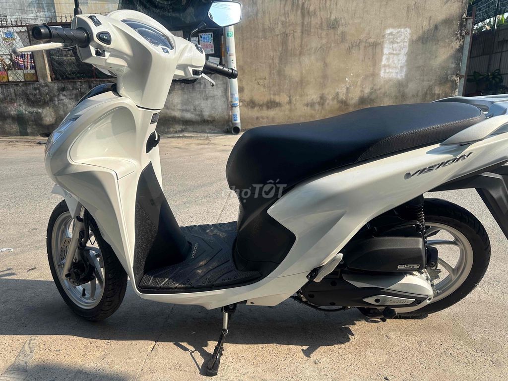 Honda Vision 2022 Белый 6000 км