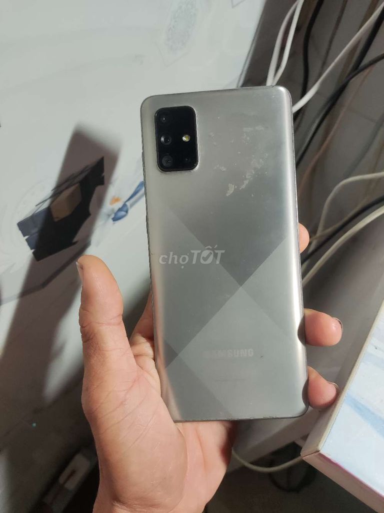 Samsung a71 full CN ram8+8 soc màn hình cần bán ne