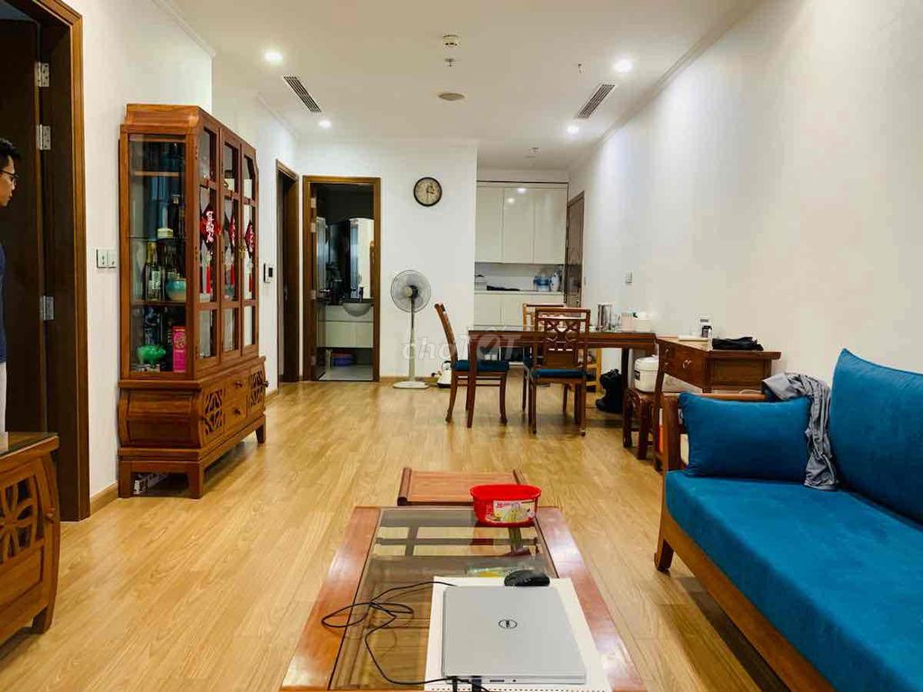 Vip! CC Hong Kong Tower Đê La Thành, 67m2 2PN, tầng đẹp, full nội thất