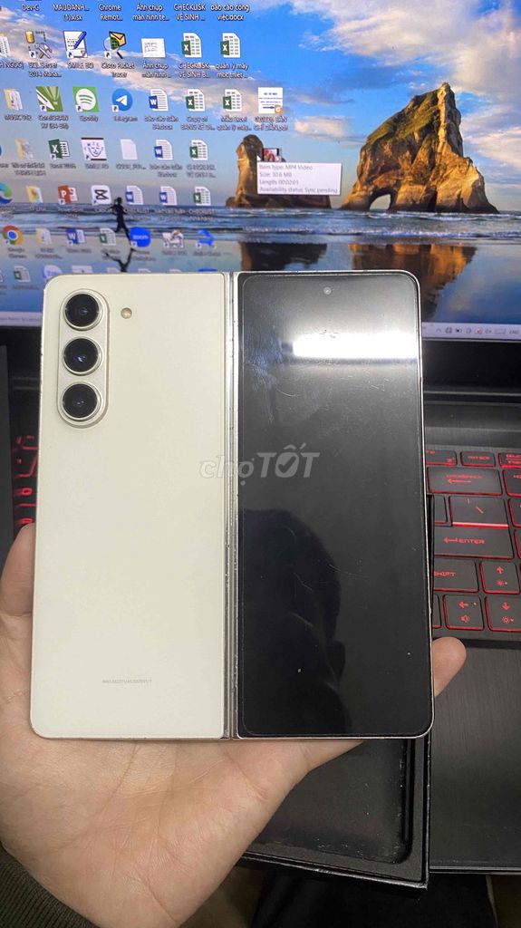 Samsung Z Fold 5 (12/512). Mua bán Điện thoại tại Thành phố Huế Thừa Thiên Huế được đăng bởi Gia Khánh hình 1