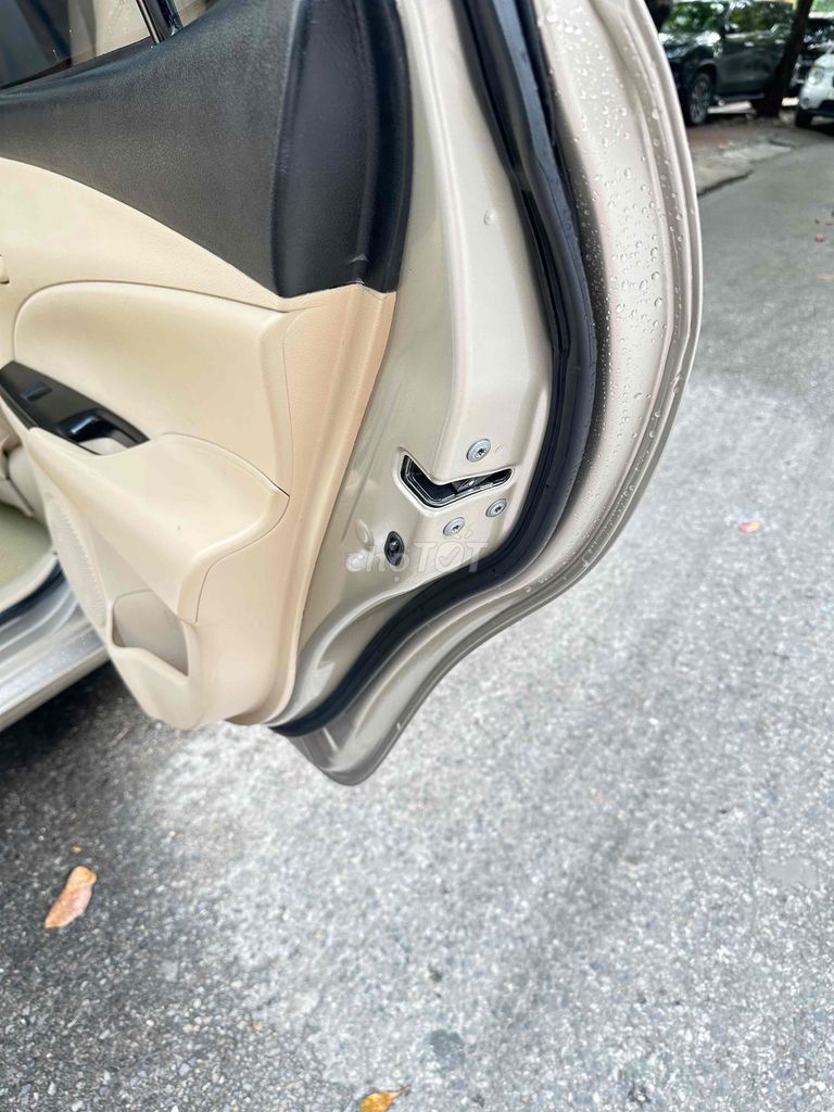 chú phương bán vios e 17 một chủ xe cực đẹp ko lôi. Mua bán Ô tô tại Quận Nam Từ Liêm Hà Nội được đăng bởi Nguyên Quynh Trang hình 4