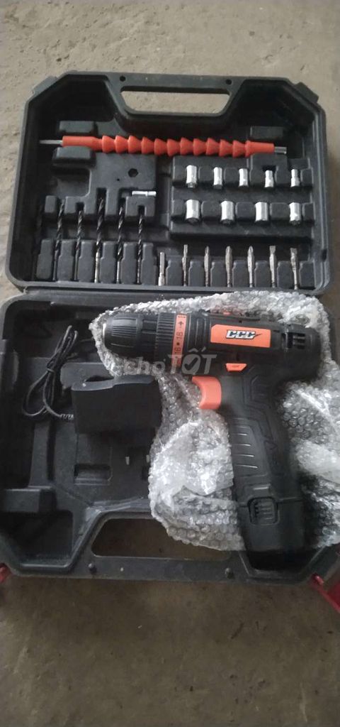 Máy khoan pin CCC Đen cam. Mua bán Đồ chuyên dụng, Giống nuôi trồng tại Huyện Càng Long Trà Vinh được đăng bởi Thang Nguyen hình 1