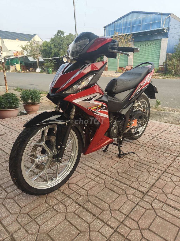 HONDA WINNER V1 XE SẠCH MÁY ZIN