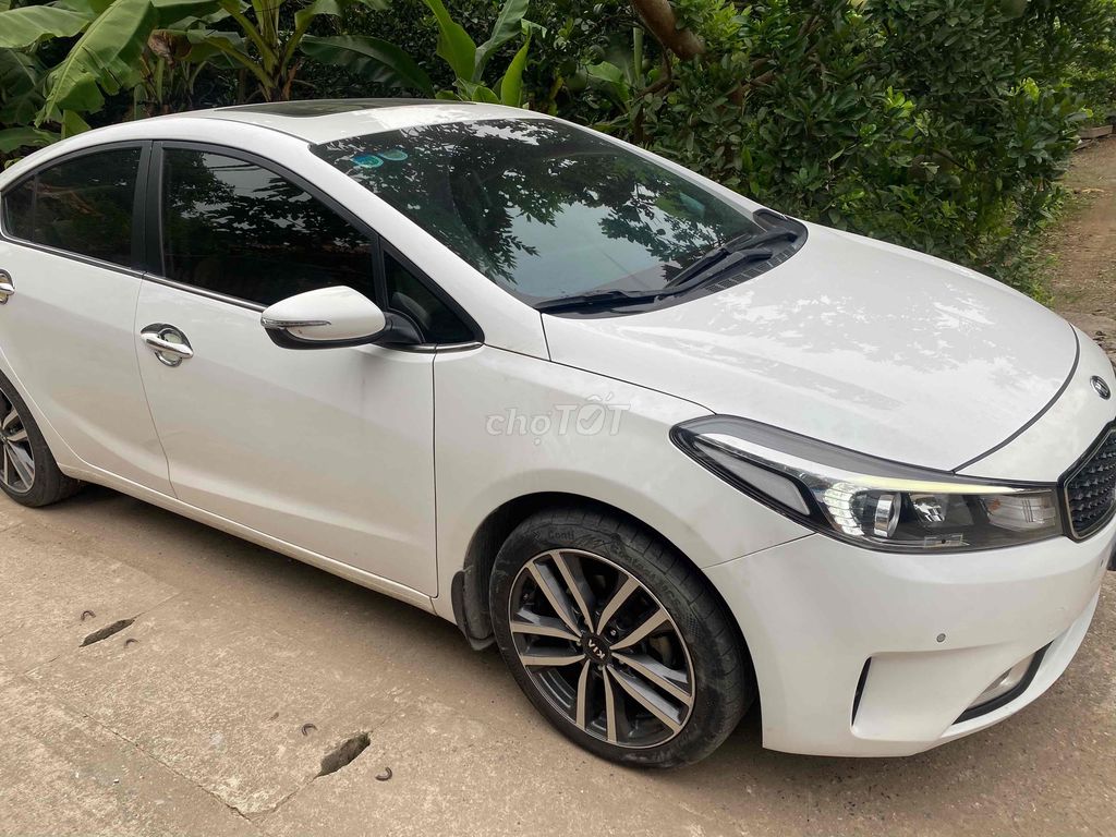 Kia Cerato 2016 2.0 AT - 89900 km