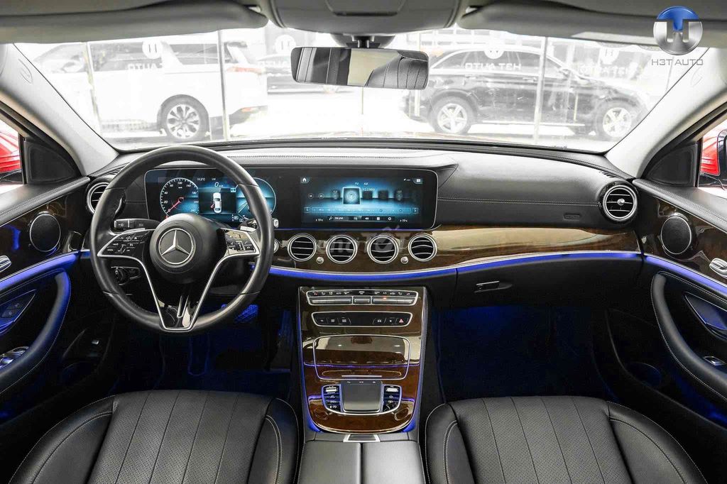 Mercedes Benz E200 Exclusive sx 2011  cực đẹp. Mua bán Ô tô tại Quận Long Biên Hà Nội được đăng bởi H3T Auto Việt Nam hình 8