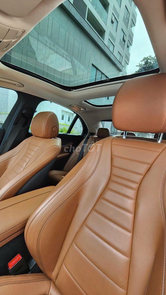 E300 AMG giá mua mới 3,2 tỷ nay bán 1ty2xx. Mua bán Ô tô tại Quận 7 Tp Hồ Chí Minh được đăng bởi tuấn anh hình 19