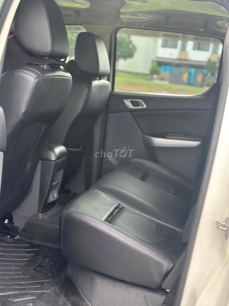 Mazda BT 50 2015 2.2L 4x2 AT - 10000 km. Mua bán Ô tô tại Thành phố Pleiku Gia Lai được đăng bởi Xe Máy Nguyễn Vũ Gialai hình 14