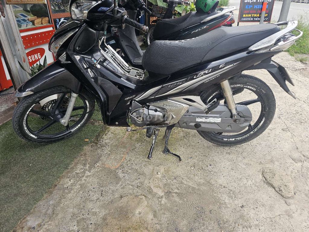 Honda Future 125, черная