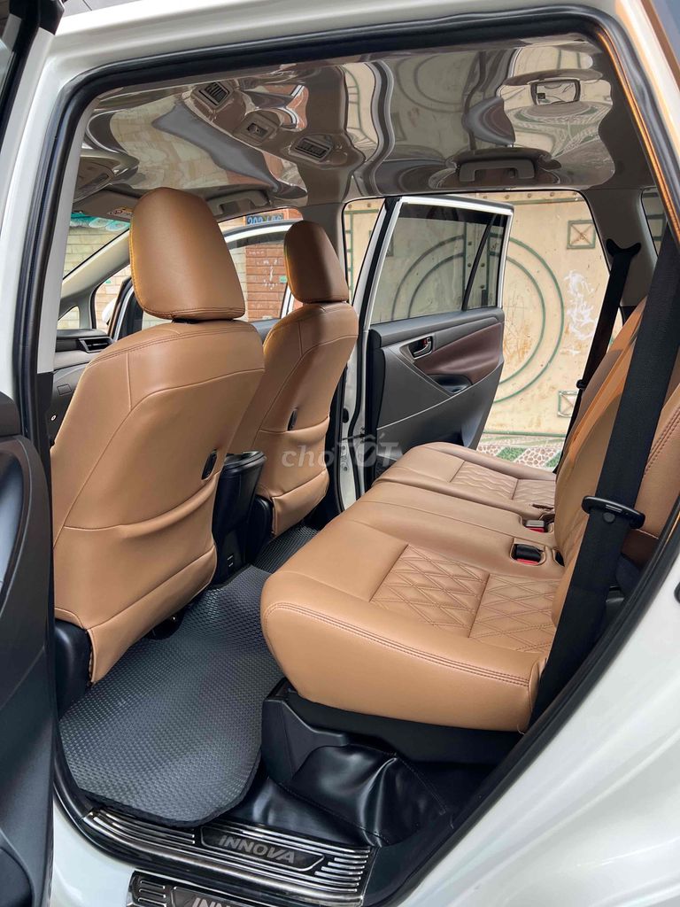 Toyota Innova 2.0E số sàn 8 chỗ 2022. Mua bán Ô tô tại Quận 8 Tp Hồ Chí Minh được đăng bởi Đông Mai hình 9