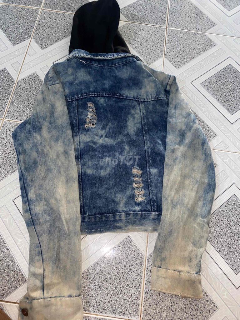 Áo khoác jean Nữ Size S Xanh bạc 90%. Mua bán Quần áo tại Huyện Đức Linh Bình Thuận được đăng bởi Gia gia Nguyễn hình 1