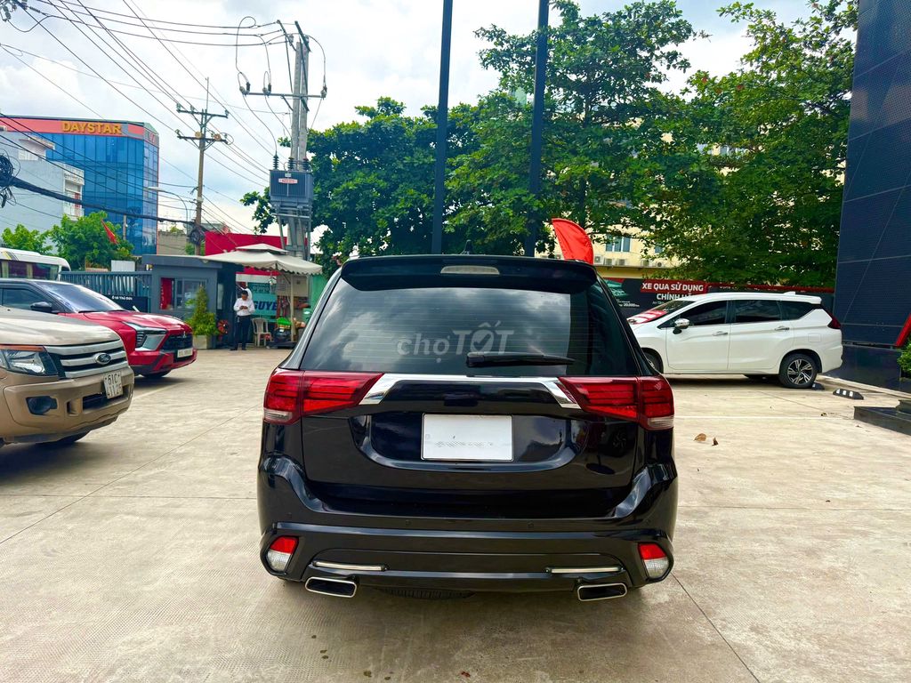 Mitsubishi Outlander 2.0 CVT 2019  - Odo 67.000 km. Mua bán Ô tô tại Thành phố Thủ Đức Tp Hồ Chí Minh được đăng bởi Mitsubishi Chính Hãng hình 8