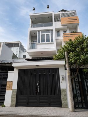 Аренда · 5 комн. · 88 м² · Quận Tân Bình, ул. Đường Nguyễn Đức Thuận