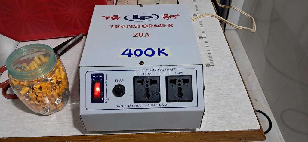 BIẾN ÁP TƯ NGÂU 20A ĐIỆN 100V ~110V Máy nặng 7,2kg