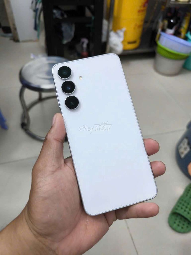 Samsung S25 FE Trắng Việt Nam Như mới. Mua bán Điện thoại tại Quận Tân Phú Tp Hồ Chí Minh được đăng bởi Anh Đức Mobile hình 1