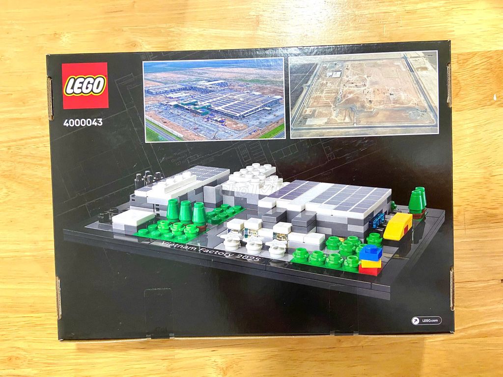 Đồ chơi LEGO set nhà máy 4000043 gồm 346 chi tiết