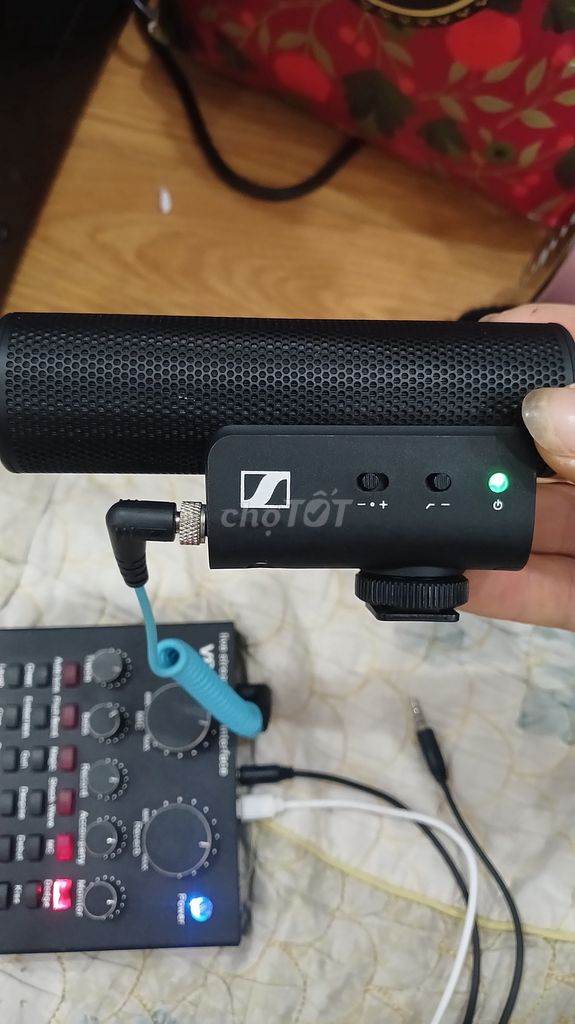 Microphone Sennheiser MKE 400 Đen. Mua bán Tivi, Âm thanh tại Huyện Hoài Đức Hà Nội được đăng bởi Huyền hình 1