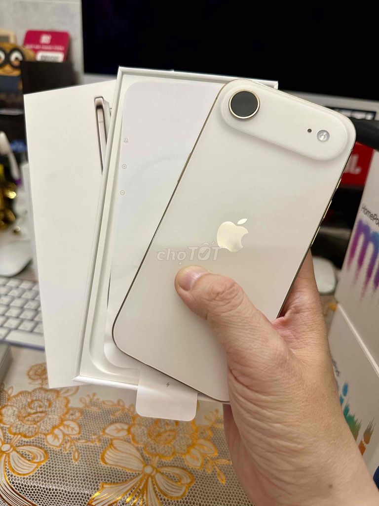 iPhone Air 256Gb 99.99% Gold fullbox giá tốt. Mua bán Điện thoại tại Quận 4 Tp Hồ Chí Minh được đăng bởi Phạm Duy Luân hình 1