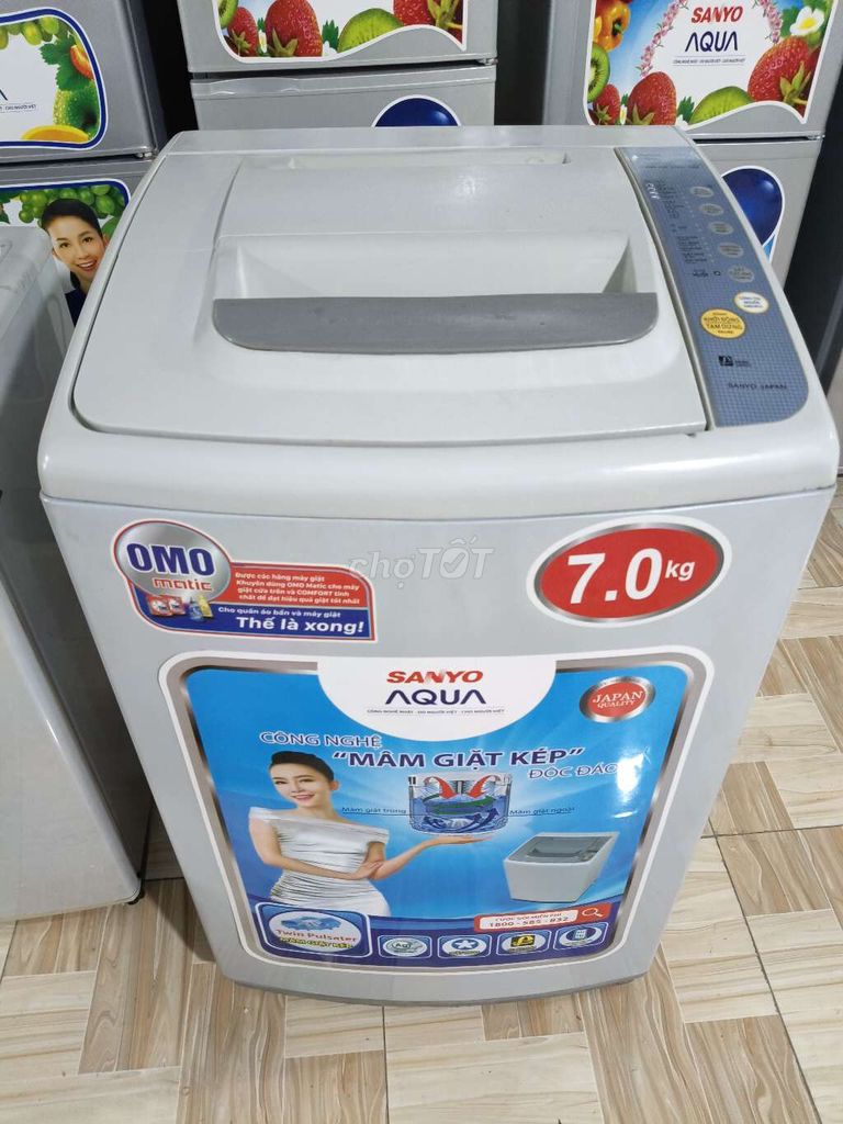 Máy giặt Sanyo 7 kg. Giá SV. Bh03 tháng.