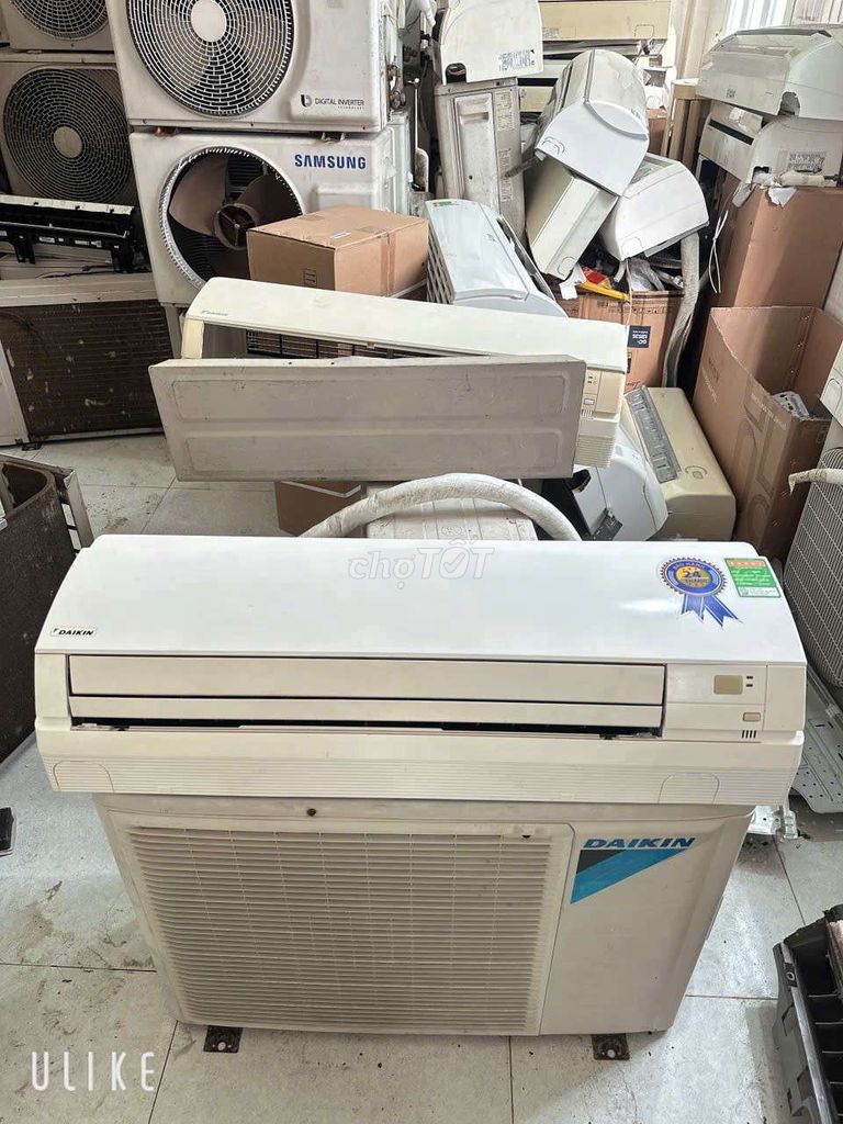 Máy lạnh Daikin 1 ngựa Trắng Đã qua sử dụng. Mua bán Máy lạnh, điều hoà tại Quận Ninh Kiều Cần Thơ được đăng bởi Hữu Nghị Mua Bán Mặt Hàng Điện Lạnh hình 1