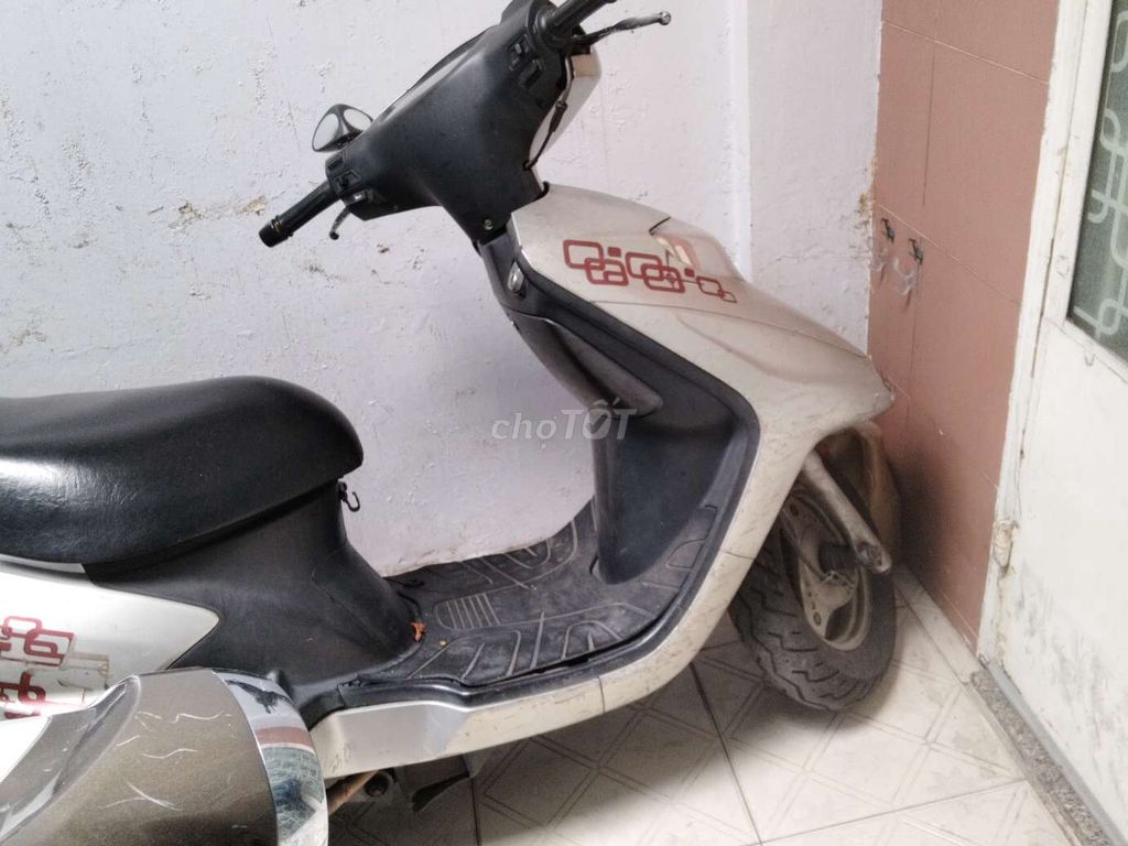 Bán tay ga Suzuki Amity, số Saigon chính chủ. Mua bán Xe máy tại Quận Tân Phú Tp Hồ Chí Minh được đăng bởi Ngoc Anh Pham hình 2