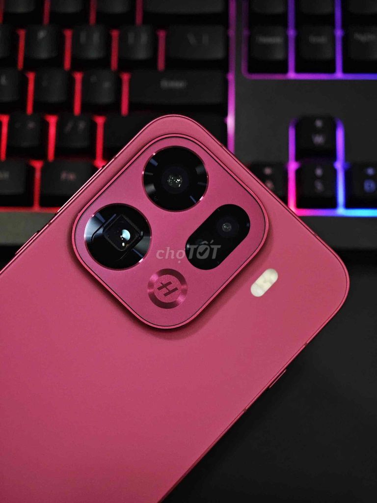 Oppo Find X9 Pro 12/512GB Đỏ 99.9% nội địa. Mua bán Điện thoại tại Quận Ninh Kiều Cần Thơ được đăng bởi Nguyễn Toàn hình 1