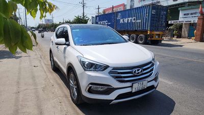 Bán Hyundai Santa Fe 2.4 AT 2WD 2018