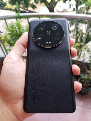 Điện thoại Xiaomi Mi 13 Ultra 16GB/512GB zin áp. Mua bán Điện thoại tại Thành phố Qui Nhơn Bình Định được đăng bởi Jacob Trần