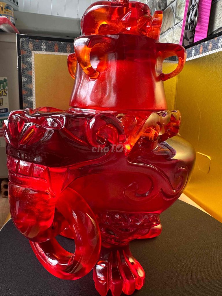 Lư hương phong thủy Nhựa Resin Đỏ 26cm