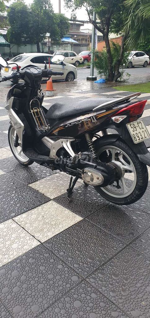 Novo4  xe con dep .May rin iem ru. Mua bán Xe máy tại Quận 7 Tp Hồ Chí Minh được đăng bởi Nguyễn văn lộc hình 7